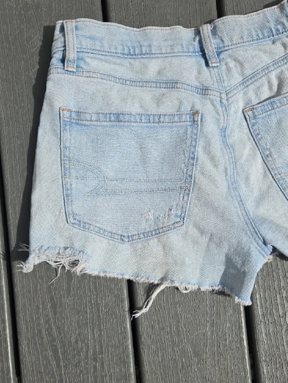 American Eagle Outfitters Strigid Light Wash Distressed Denim Shorts